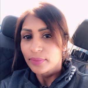 Meet your Posher, Renu